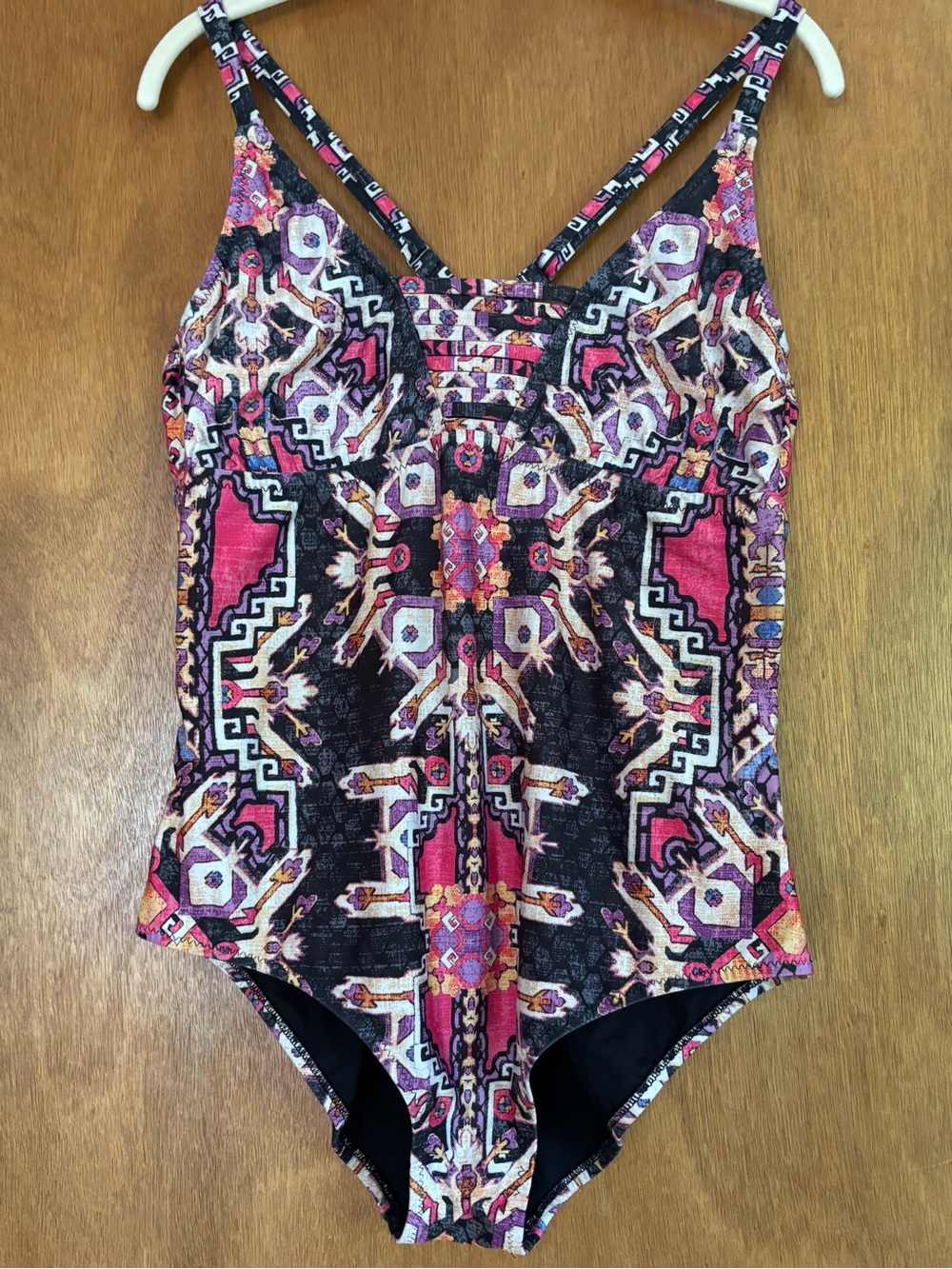 BECCA by Rebecca Virtue One Piece Swimsuit - Cozumel Print- Size 1X